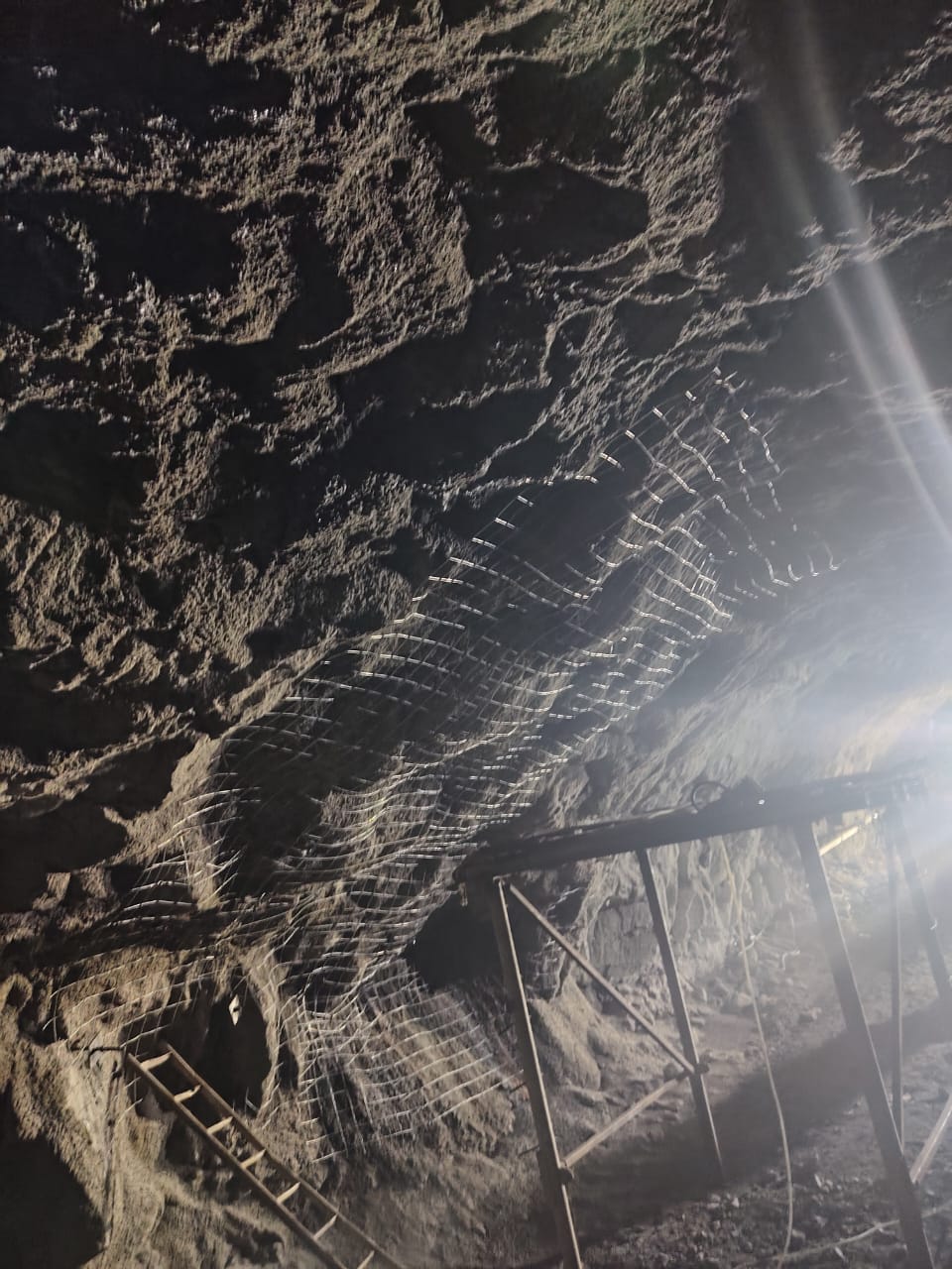 Fixing of Steel Fabric / Wiremesh gallery 2